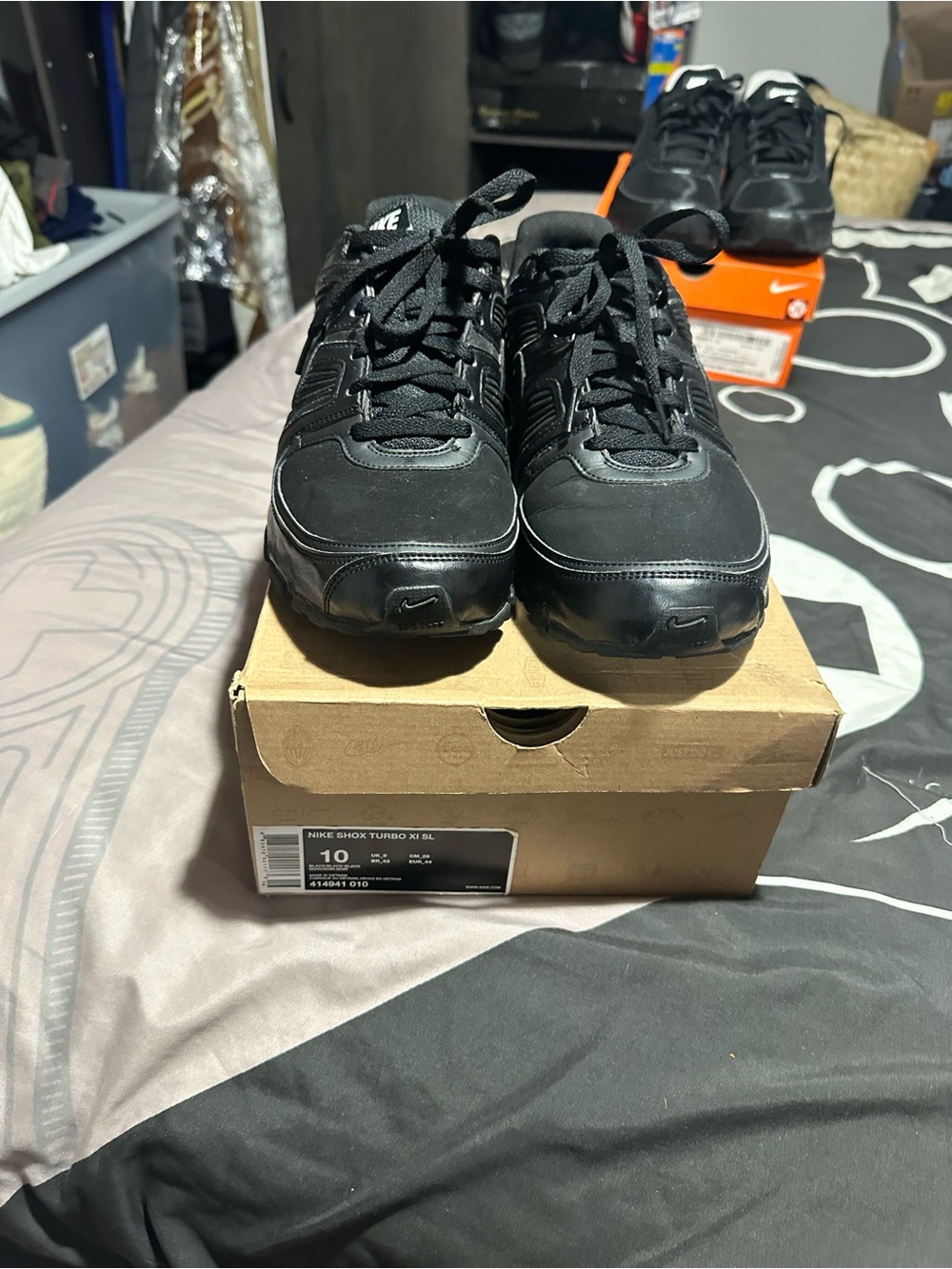 NIKE SHOX TURBO XI SL
10